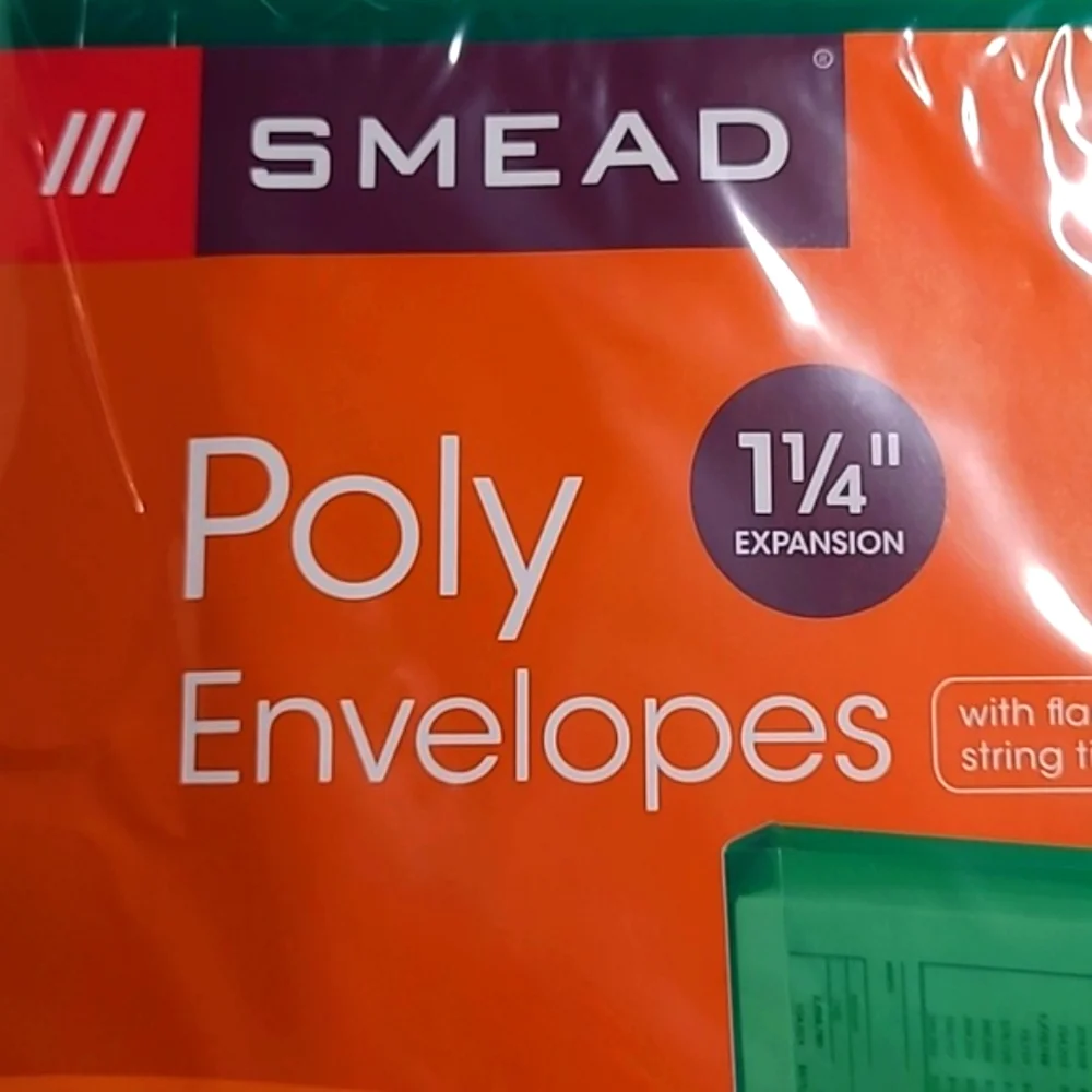 Smead Green Poly Envelopes 1 1/4